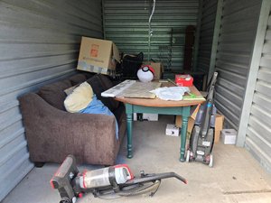 9 x 15 storage unit in Shawnee, KS