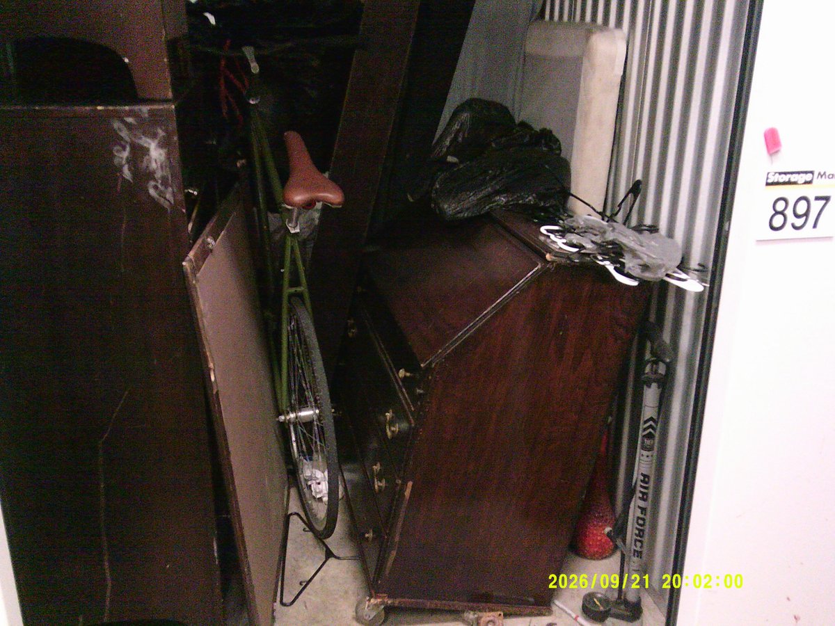 5 x 10 storage unit in Miami, FL