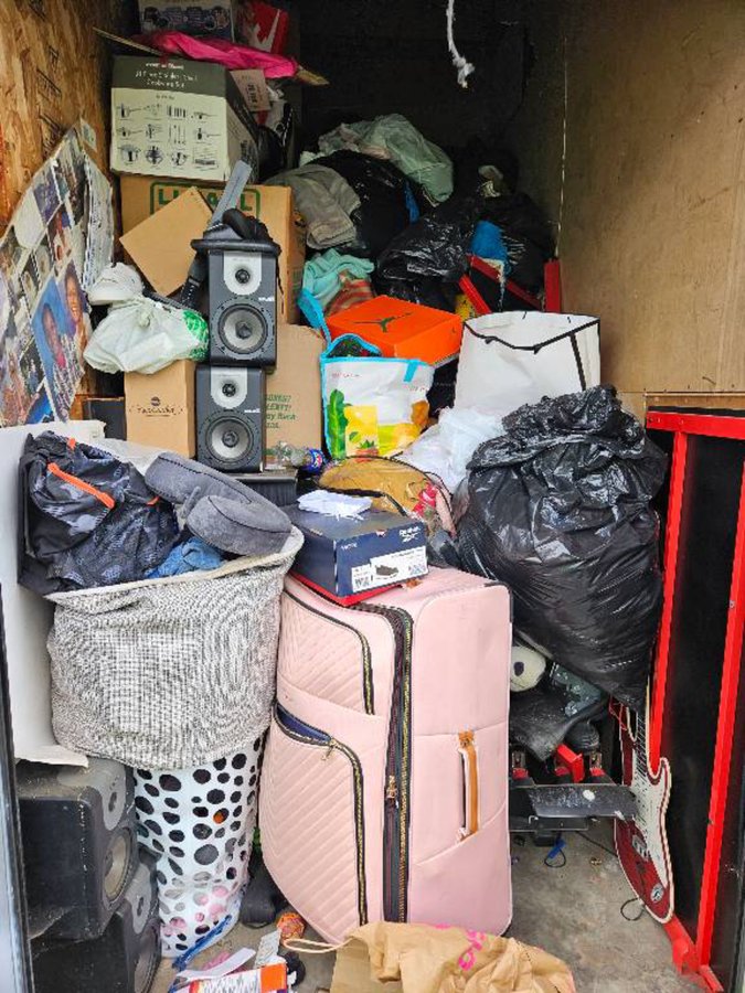 5 x 10 storage unit in Sacramento, CA