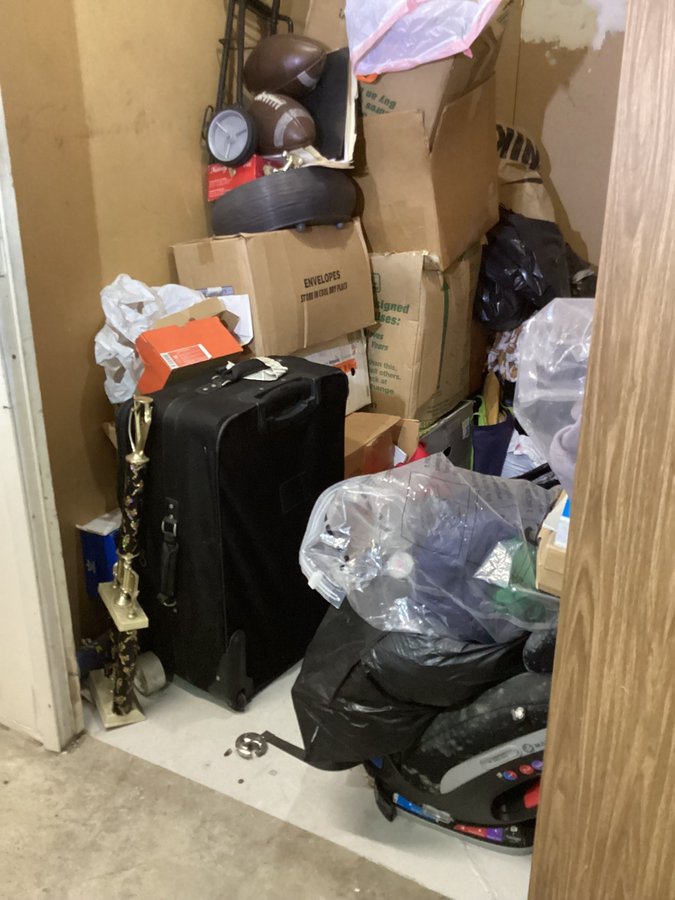 5 x 8 storage unit in Los Angeles, CA