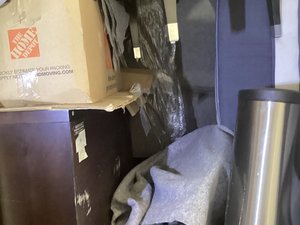 7 x 10 storage unit in Los Angeles, CA