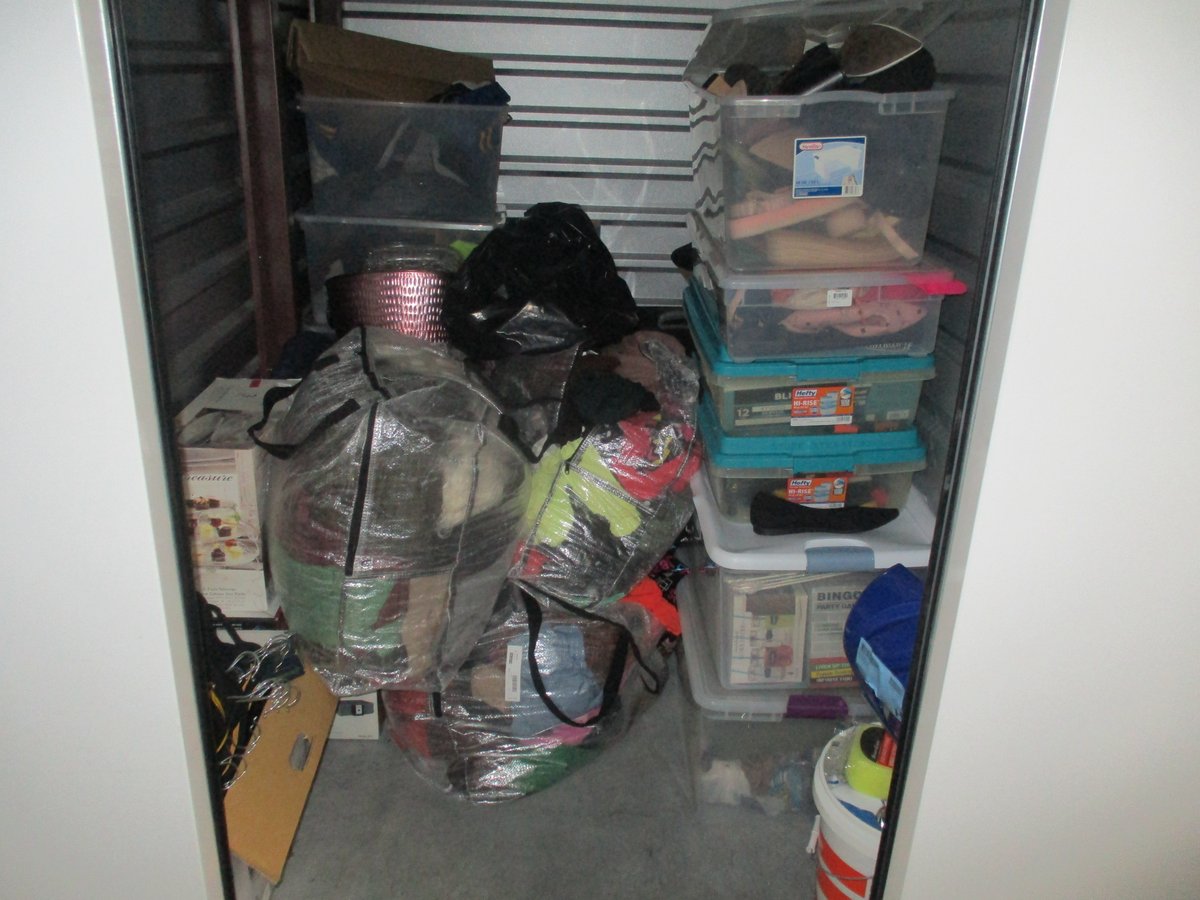 5 x 7 storage unit in Odenton, MD