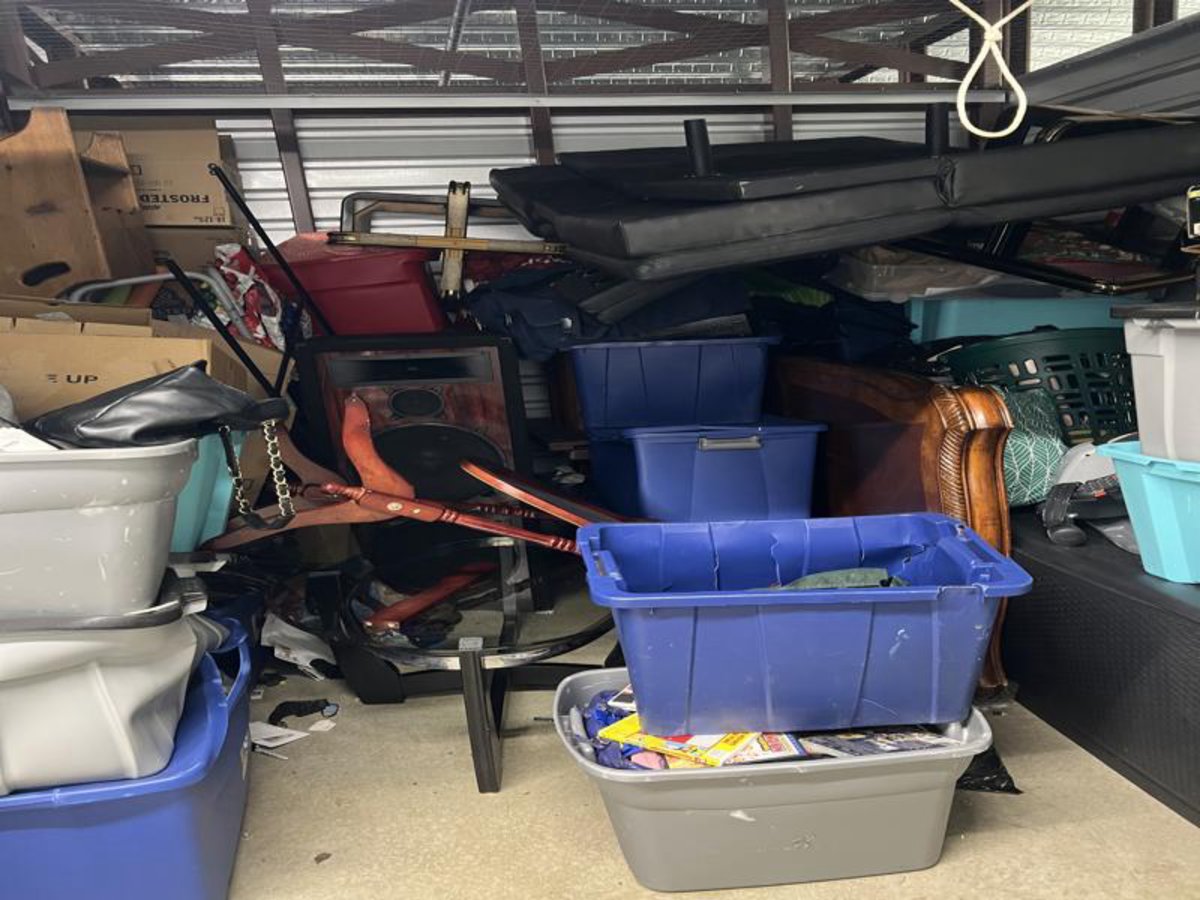 10 x 10 storage unit in Atlanta, GA