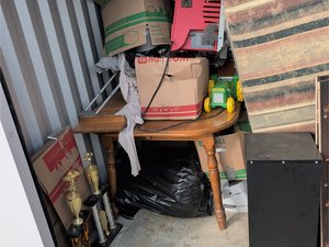 10 x 10 storage unit in Corry, PA