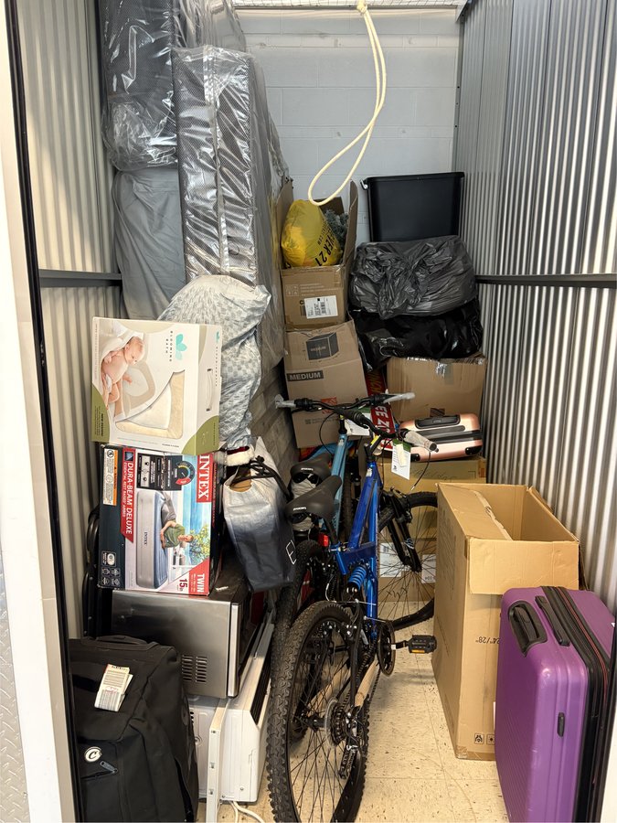 5 x 10 storage unit in Chicago, IL
