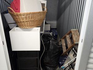 5 x 10 storage unit in Hyattsville, MD