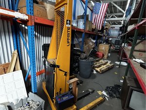 34 x 42 storage unit in Los Angeles, CA