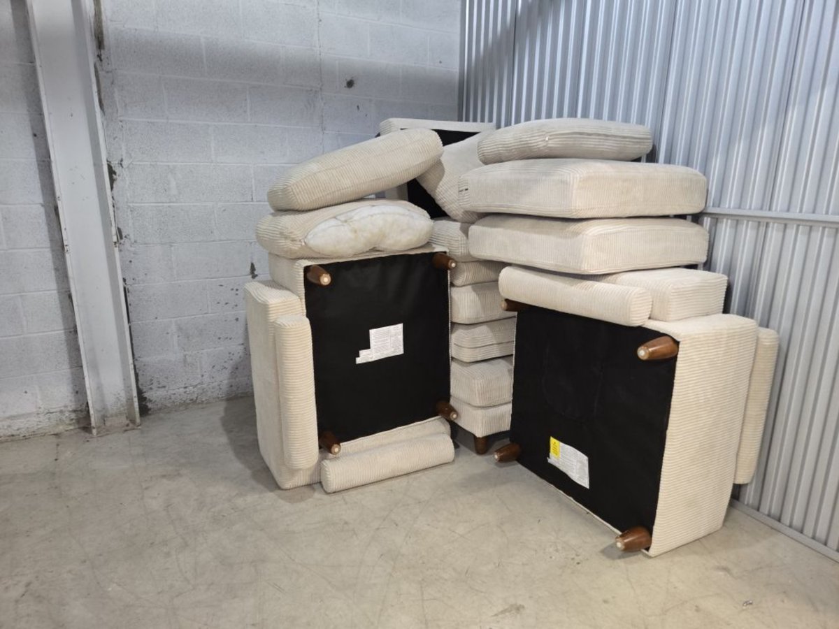 10 x 10 storage unit in Hyattsville, MD