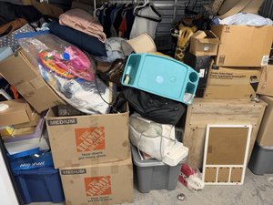 11 x 10 storage unit in Phoenix, AZ