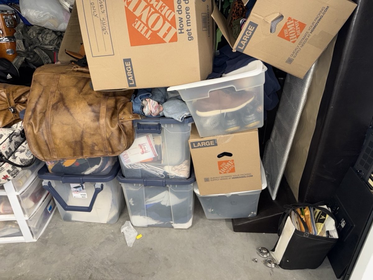 10 x 7 storage unit in Phoenix, AZ
