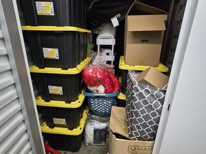 5 x 10 storage unit in Hyattsville, MD