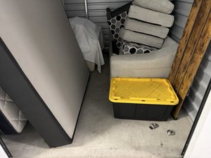 7 x 10 storage unit in Phoenix, AZ