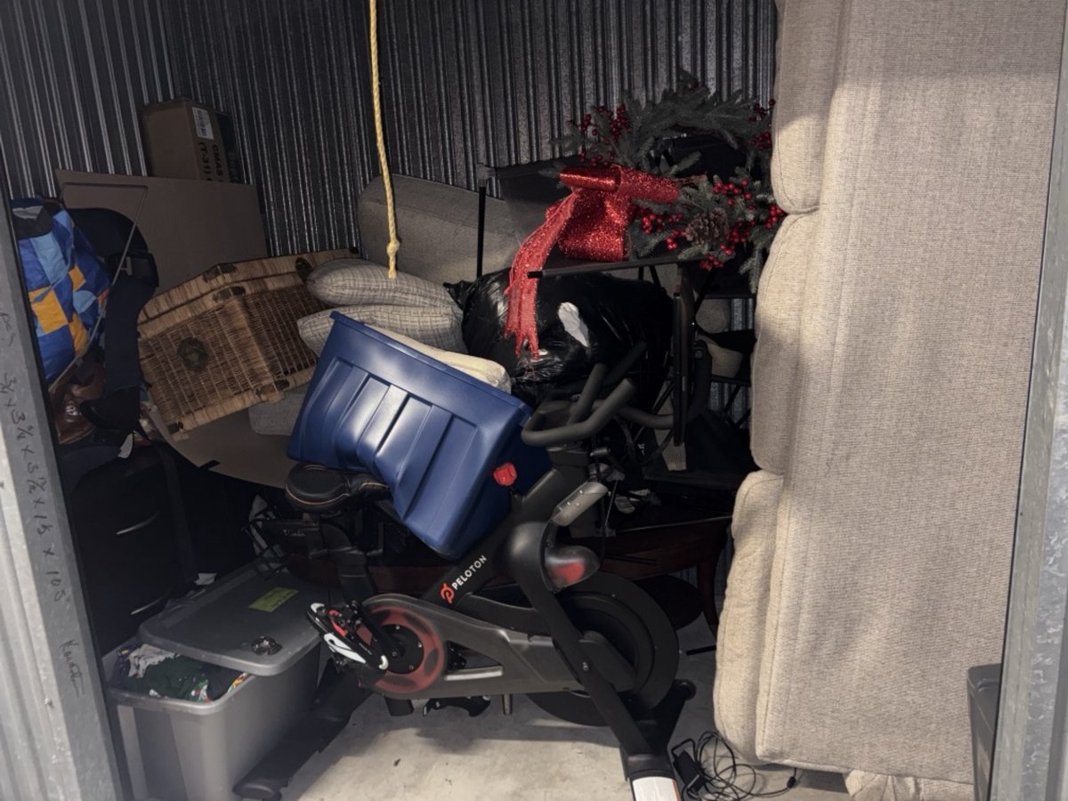 10 x 5 storage unit in East Brunswick, NJ