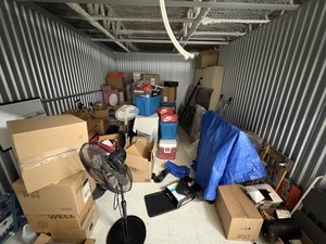 10 x 15 unit in Chicago