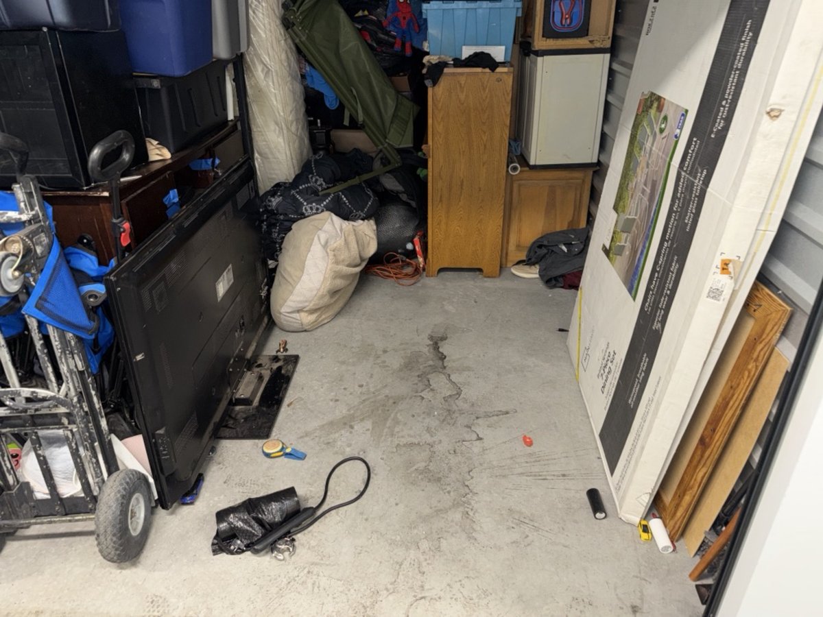 10 x 13 storage unit in Phoenix, AZ