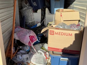 5 x 10 storage unit in Rosamond, CA