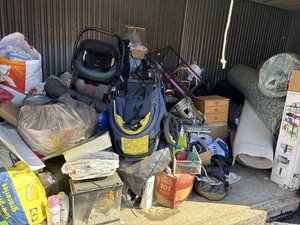 20 x 10 storage unit in East Brunswick, NJ