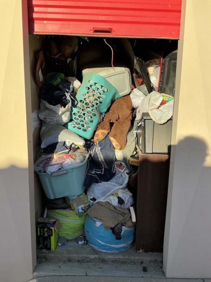 5 x 10 storage unit in Rosamond, CA