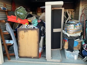 10 x 20 storage unit in Rosamond, CA