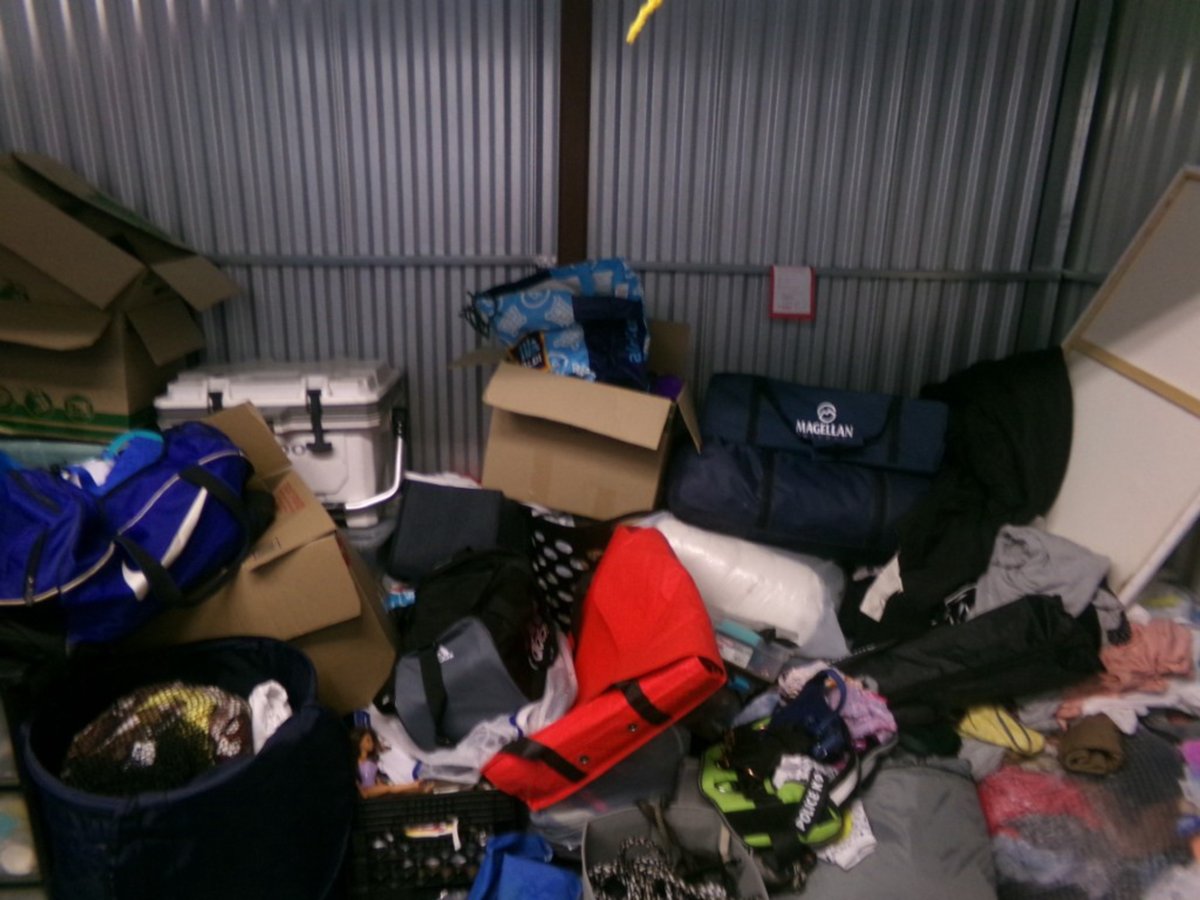 5 x 10 storage unit in Jacksonville, FL