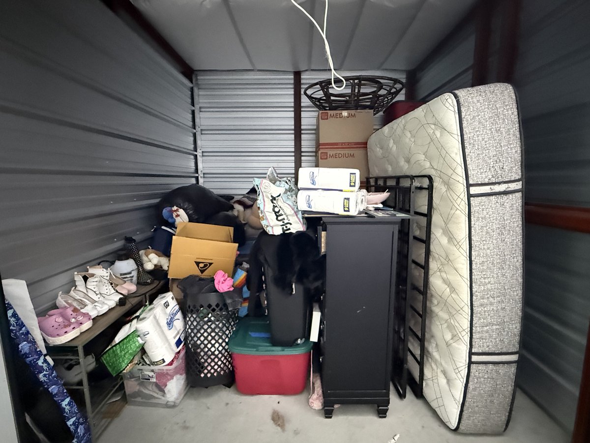 10 x 10 storage unit in Grand Forks, ND