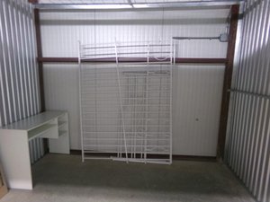 10 x 10 storage unit in Jacksonville, FL