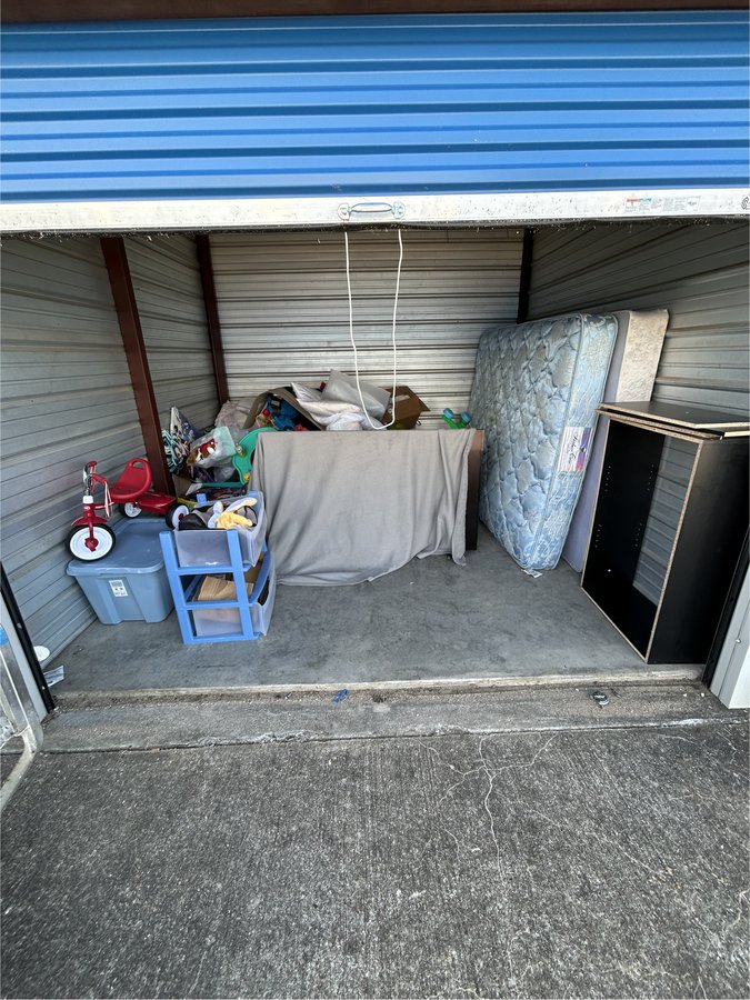 10 x 10 storage unit in Springdale, AR