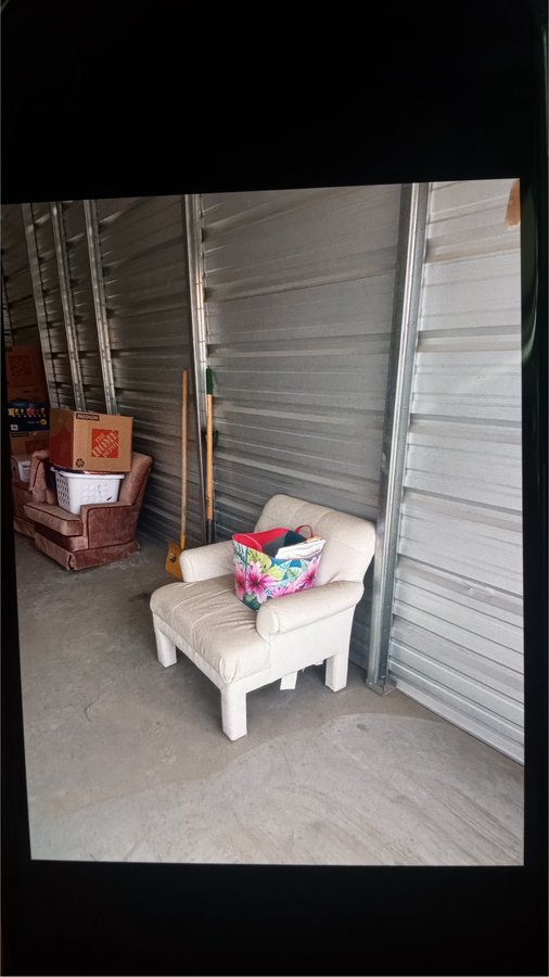10 x 25 storage unit in Pasco, WA