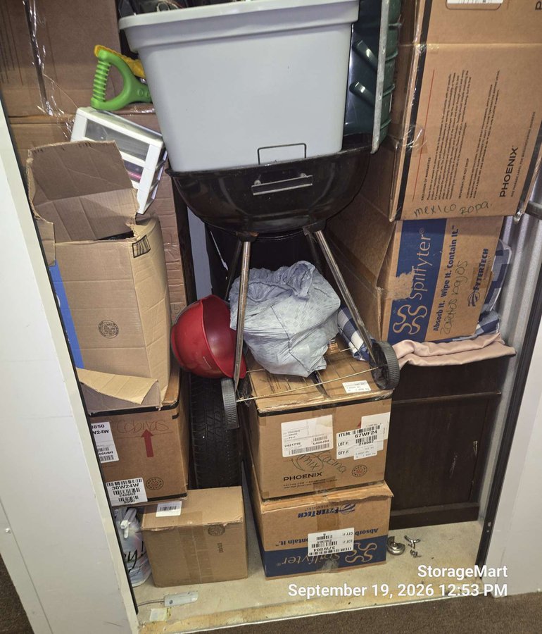 5 x 5 storage unit in Franklin Park, IL