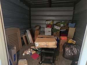 10 x 10 storage unit in Apopka, FL