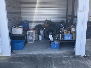 10 x 10 storage unit in Pinehurst, TX