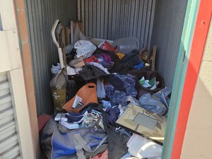 5 x 8 storage unit in Bakersfield, CA