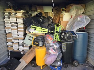 10 x 10 storage unit in Morrisville, PA