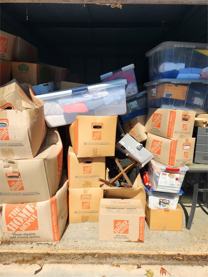 10 x 20 storage unit in Lithonia, GA