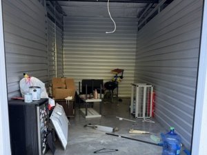 10 x 20 storage unit in West Chicago, IL