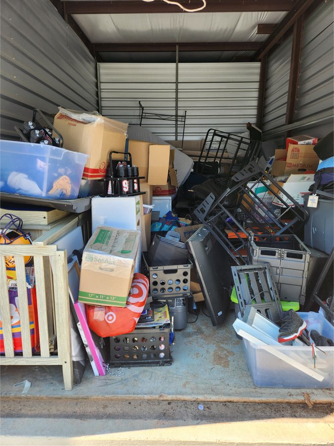 10 x 15 storage unit in Lithonia, GA