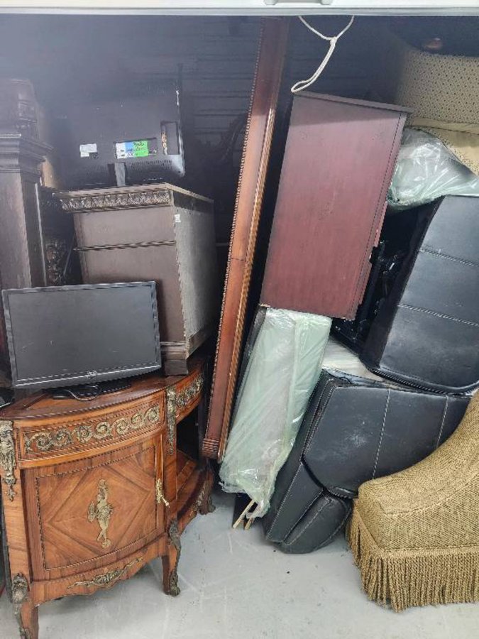 20 x 10 storage unit in Cypress, TX