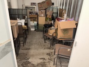 14 x 15 storage unit in Long Beach, CA