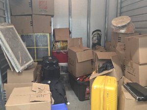 10 x 10 storage unit in Venice, CA
