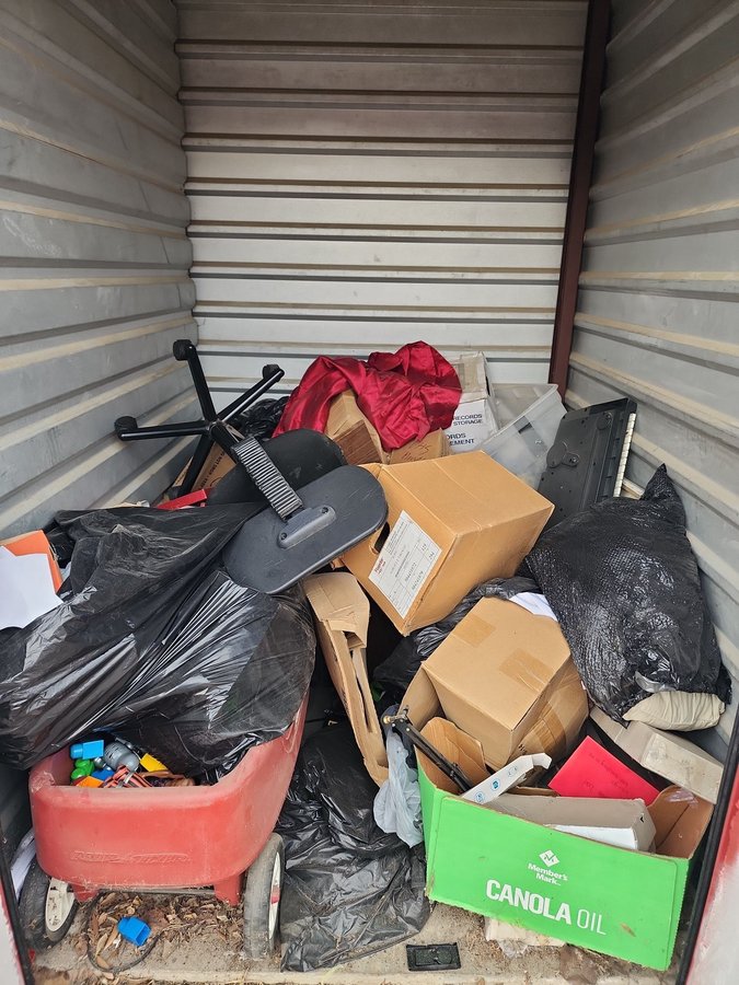 5 x 7 storage unit in Garland, TX