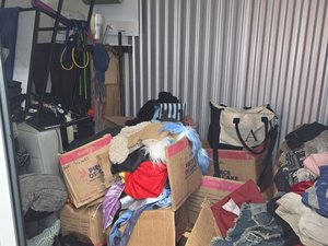 10 x 5 storage unit in Daly City, CA