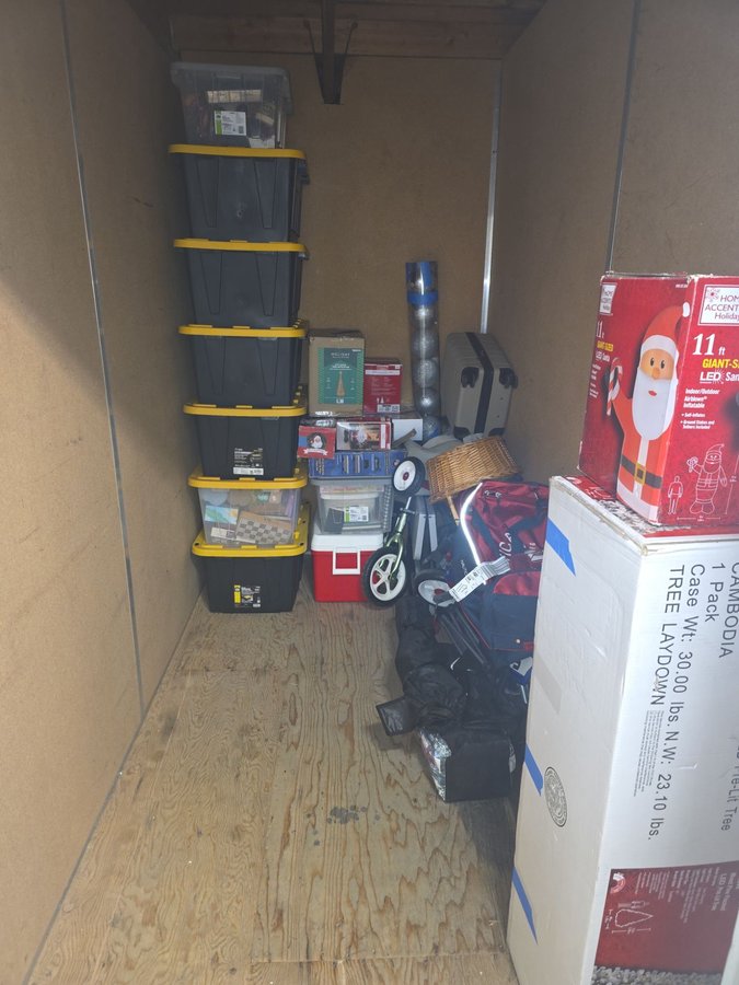 5 x 10 storage unit in South San Francisco, CA