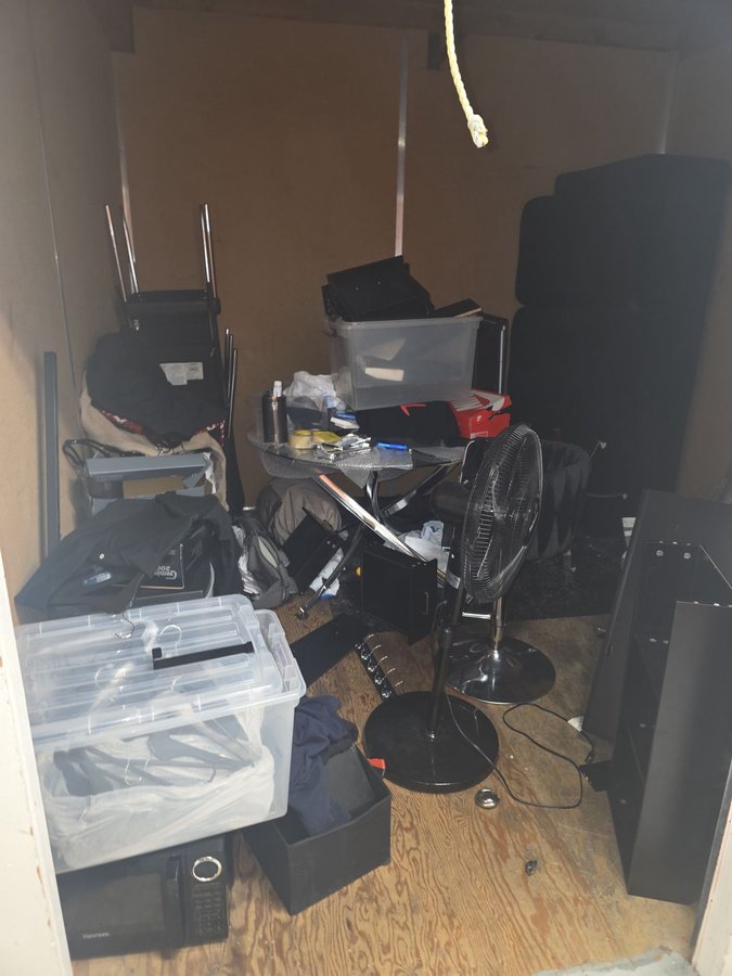 10 x 10 storage unit in South San Francisco, CA