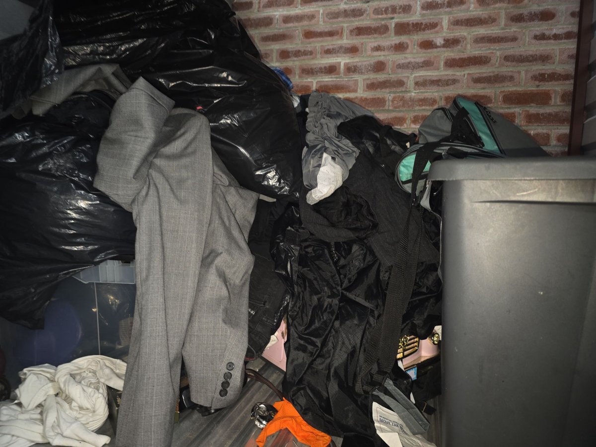5 x 5 storage unit in San Francisco, CA