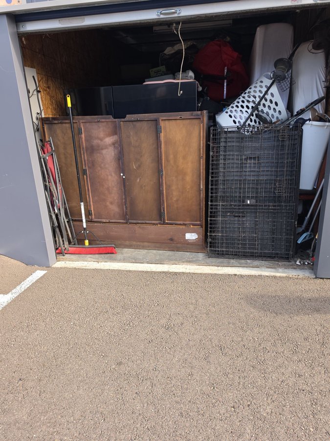 10 x 20 storage unit in Salem, OR