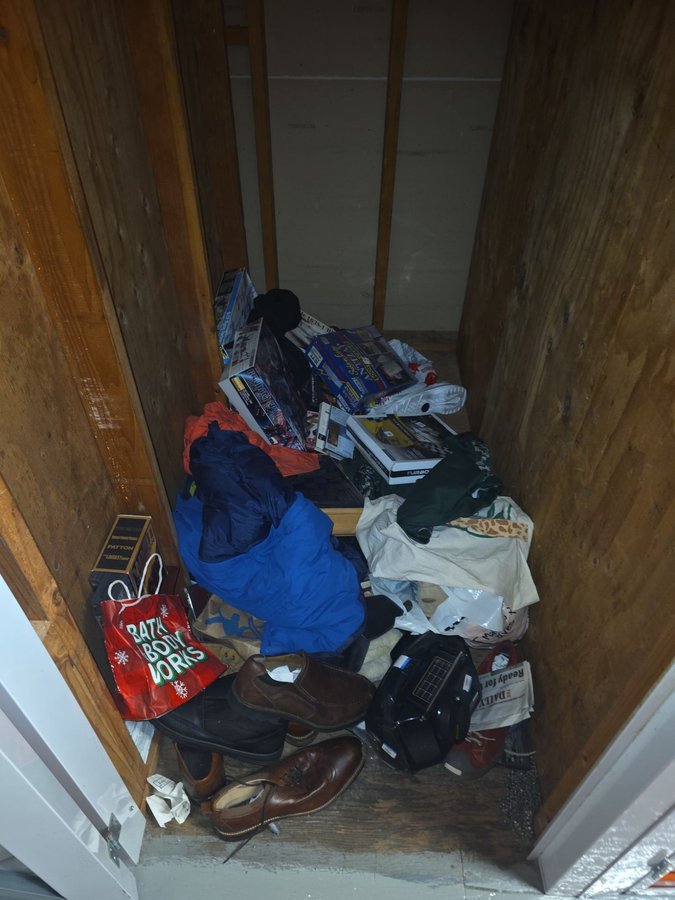 3 x 6 storage unit in South San Francisco, CA