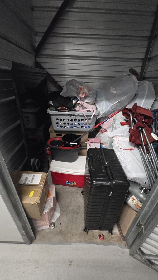 5 x 5 storage unit in Davie, FL