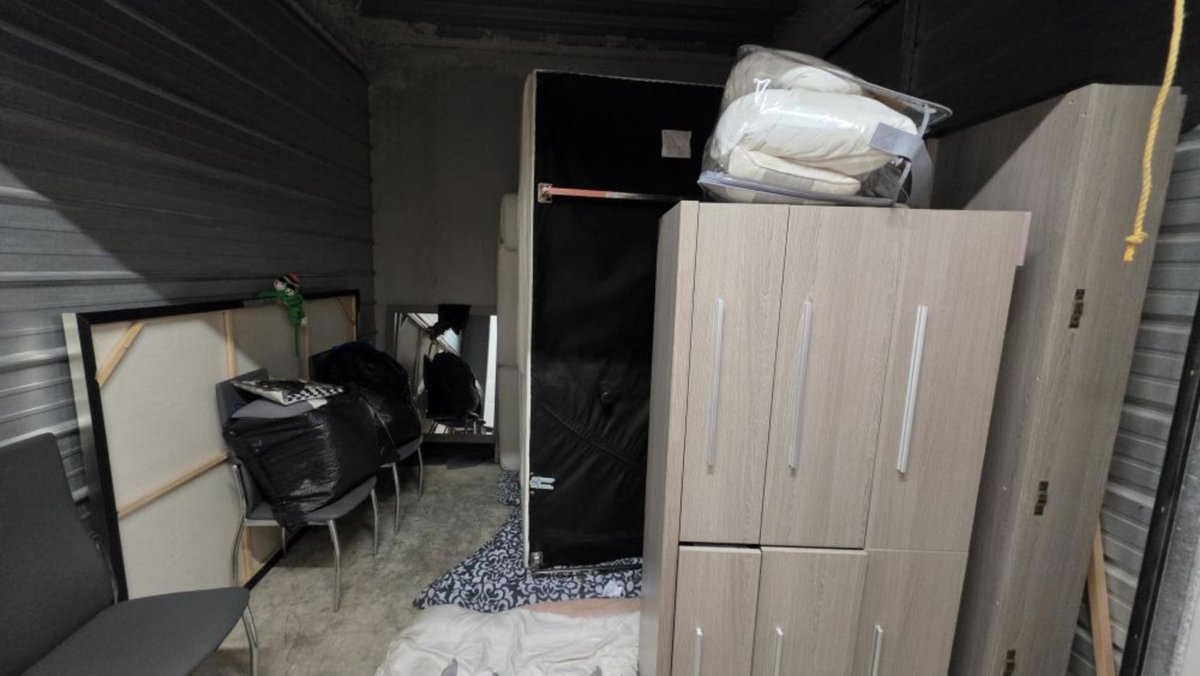 10 x 10 storage unit in Davie, FL