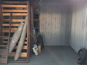 10 x 10 storage unit in Lemoore, CA