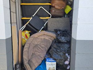 5 x 5 storage unit in Walnut, CA